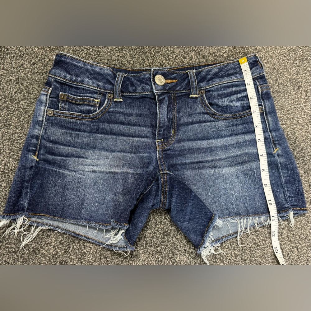 American Eagle Outfitters Women's Size 4 Denim Shorts Dark Wash Super Stretch